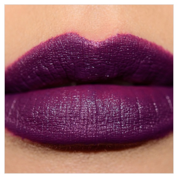 MAC Nutcracker Sweets Lipstick - Leap Of Delight - Picture 5 of 6